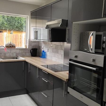 Studio With Private Kitchen Dublin Kültér fotó