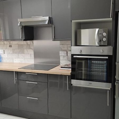 Studio With Private Kitchen Dublin Kültér fotó